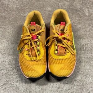 Nike Metcon Cross Training Orange/ Pink/ Green Sneakers - Women’s 8.5 or Men’s 7